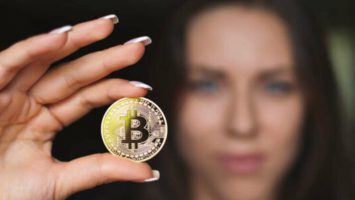 82% Of Women Who Own Cryptos Are Likely to Purchase Them Again