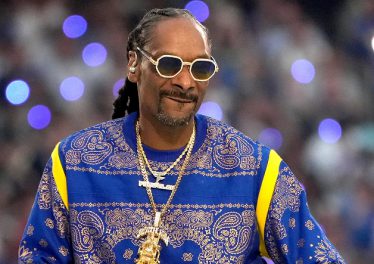 Snoop Dogg Drops ‘Supercuzz’ NFT Collection