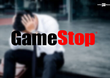 Gamestop Lays off employees